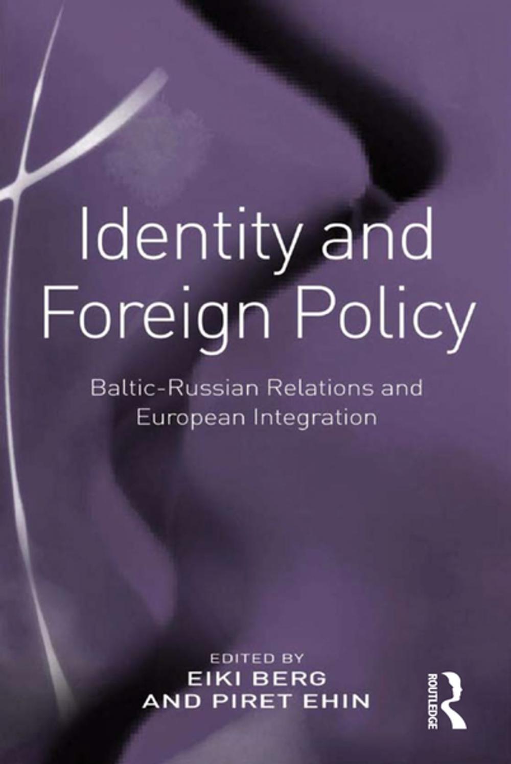 Big bigCover of Identity and Foreign Policy