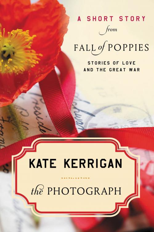 Cover of the book The Photograph by Kate Kerrigan, William Morrow Paperbacks