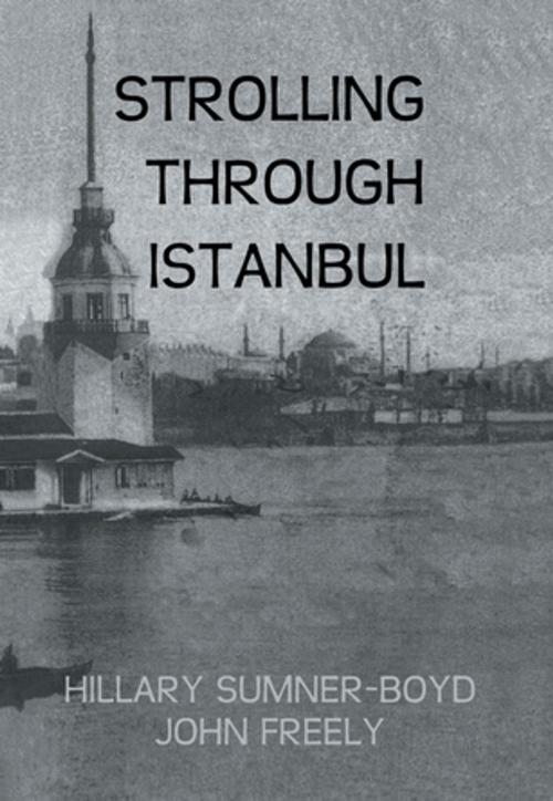 Cover of the book Strolling Through Istanbul by Sumner-Boyd, Taylor and Francis