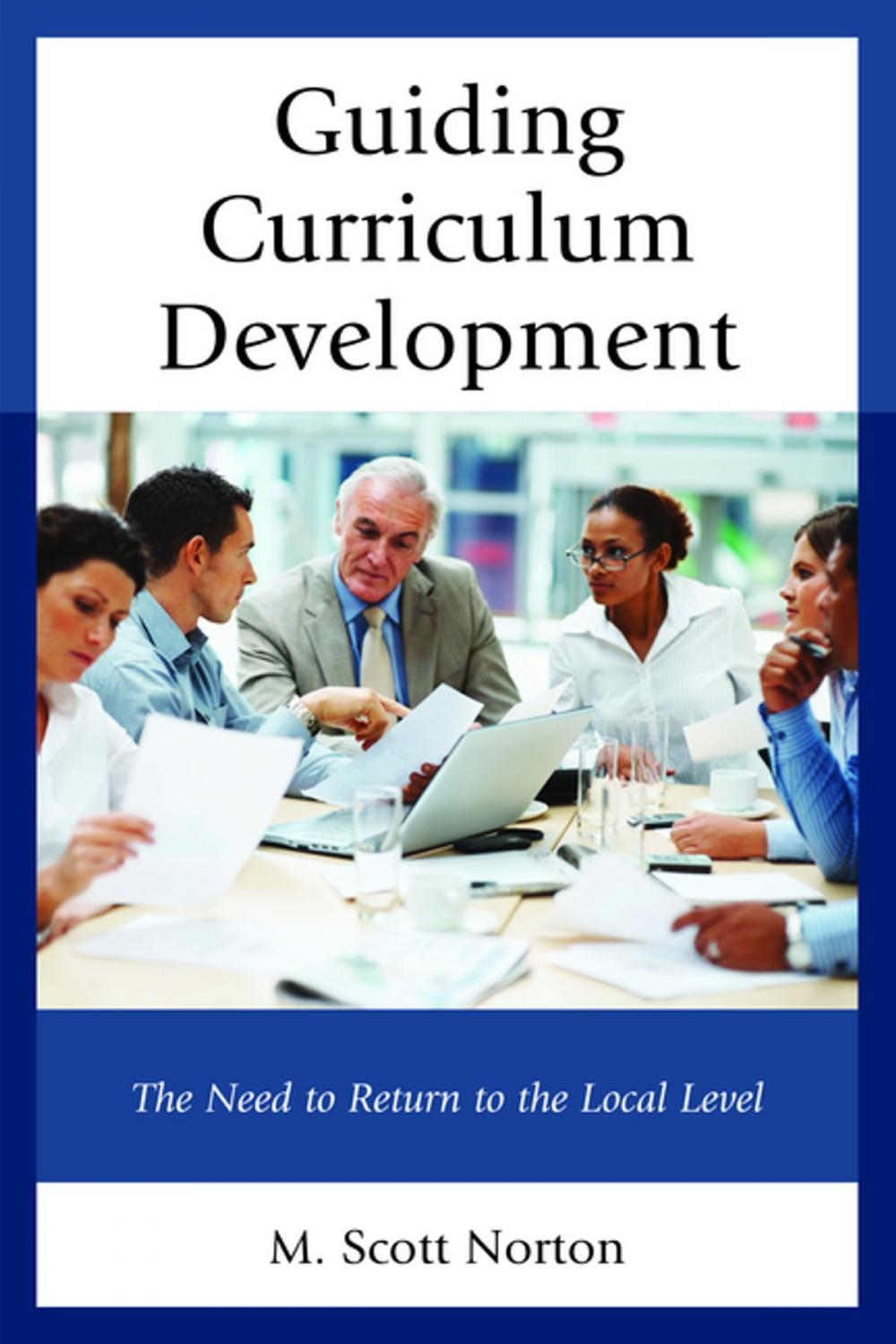 Big bigCover of Guiding Curriculum Development