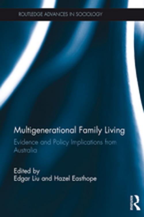Cover of the book Multigenerational Family Living by , Taylor and Francis