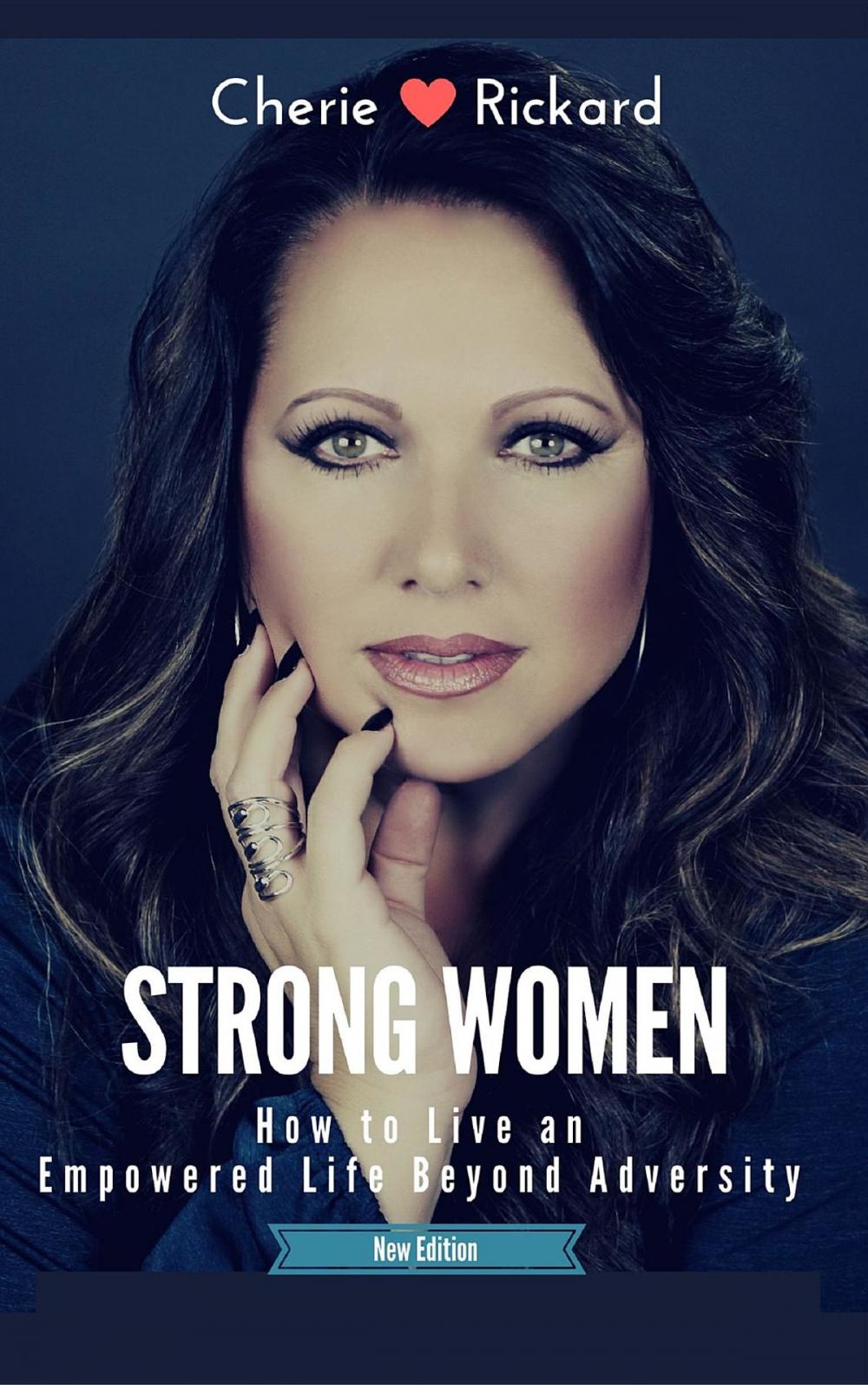 Big bigCover of STRONG WOMEN