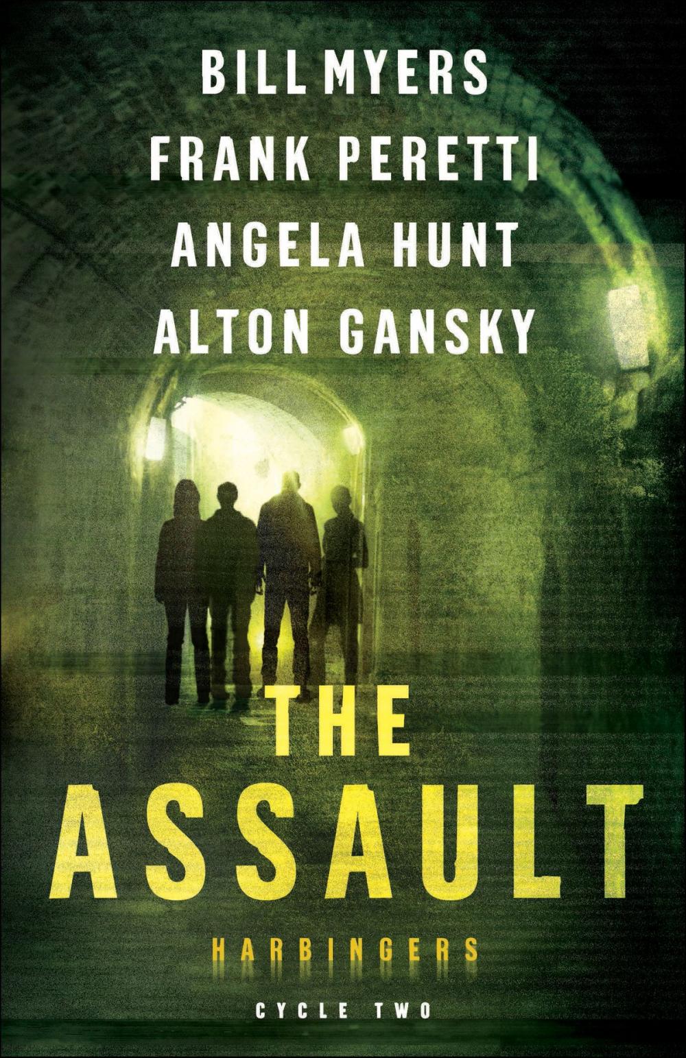 Big bigCover of The Assault (Harbingers)