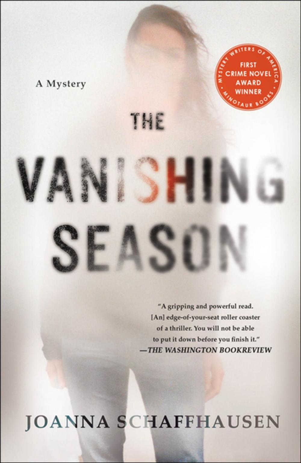 Big bigCover of The Vanishing Season