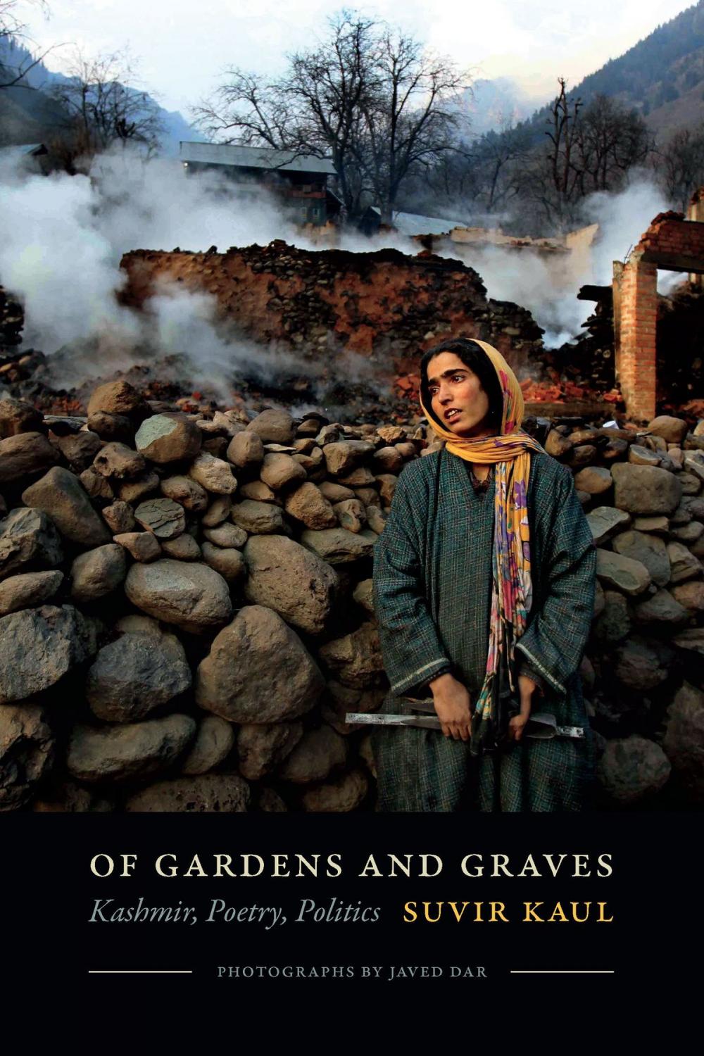 Big bigCover of Of Gardens and Graves