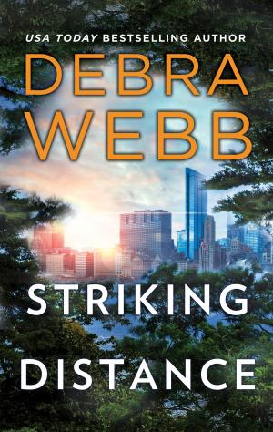 Cover of the book Striking Distance by Joanna Wayne, Barb Han