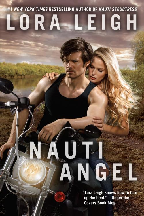 Cover of the book Nauti Angel by Lora Leigh, Penguin Publishing Group