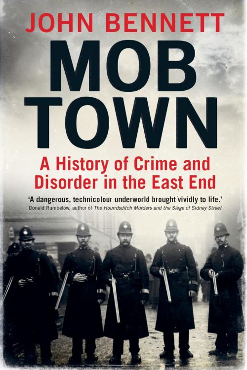 Cover of the book Mob Town by John Bennett, Yale University Press