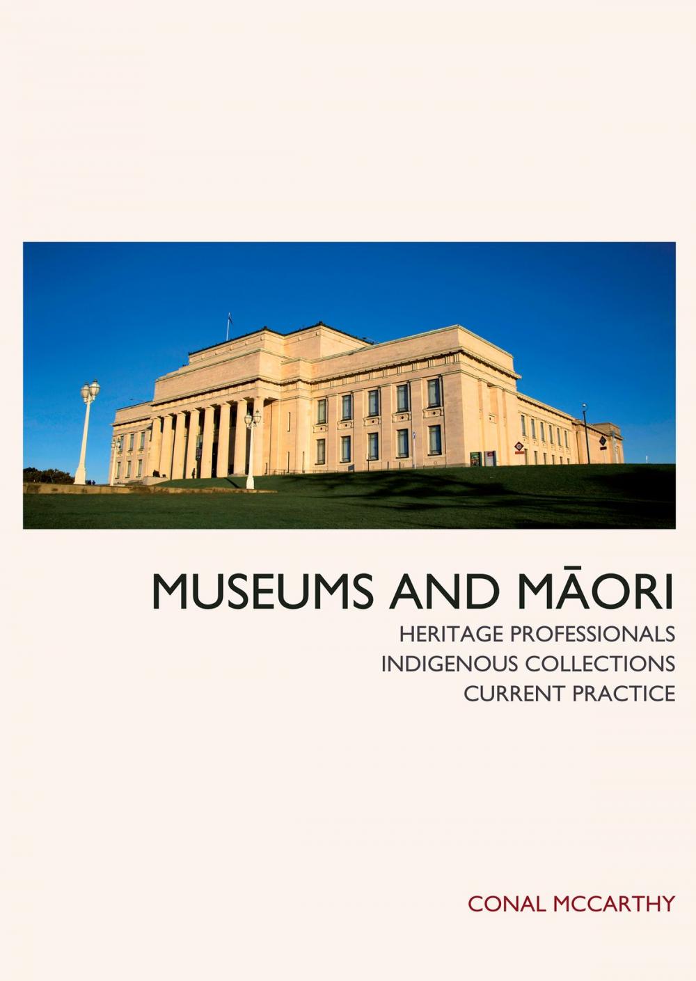 Big bigCover of Museums and Maori