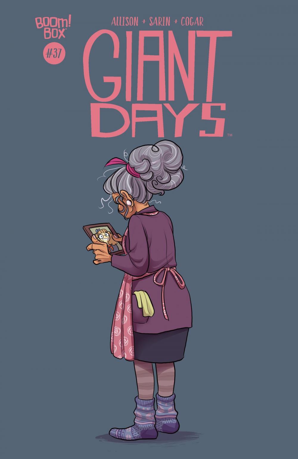 Big bigCover of Giant Days #37