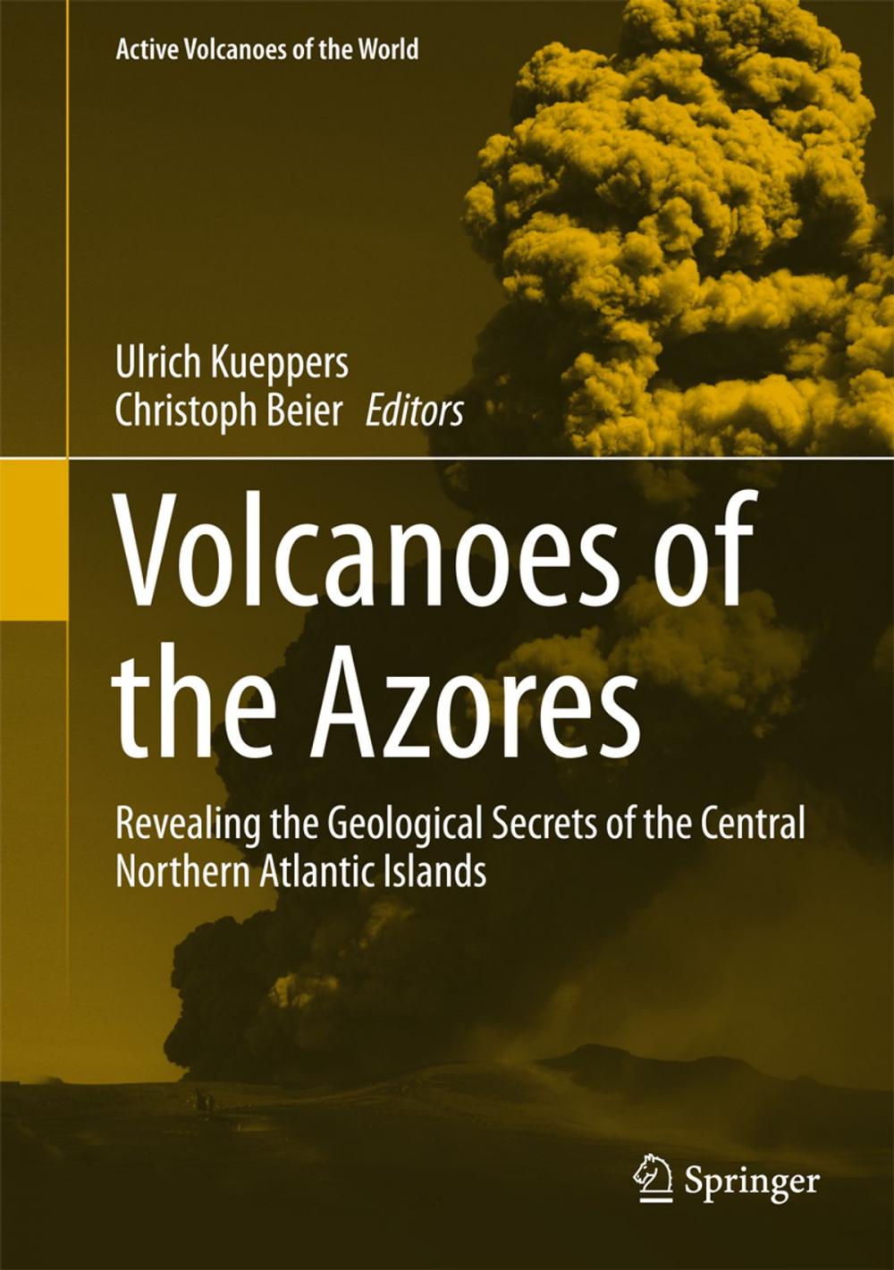 Big bigCover of Volcanoes of the Azores