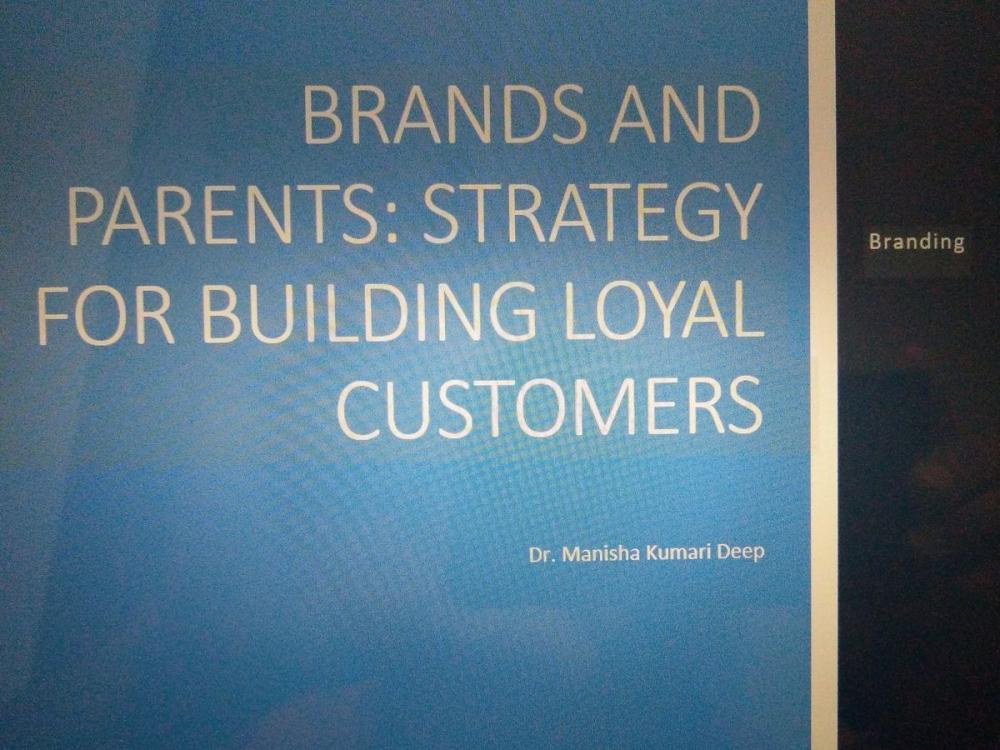 Big bigCover of BRANDS AND PARENTS: STRATEGY FOR BUILDING LOYAL CUSTOMERS