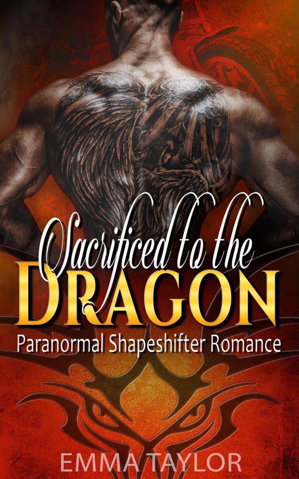 Big bigCover of Sacrificed to the Dragon - Paranormal Shapeshifter Romance