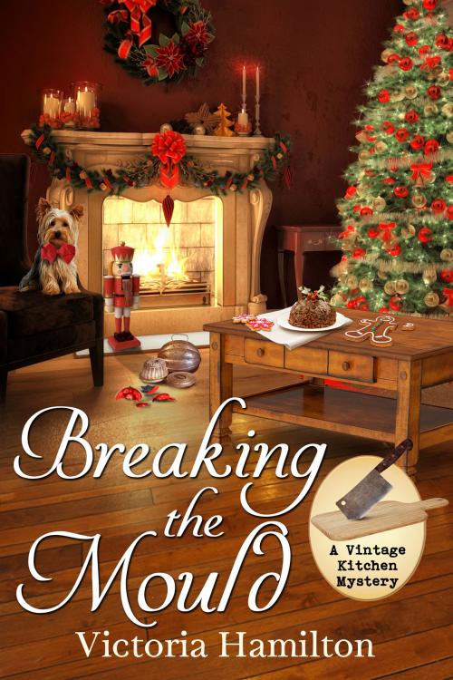 Cover of the book Breaking the Mould by Victoria Hamilton, Beyond the Page