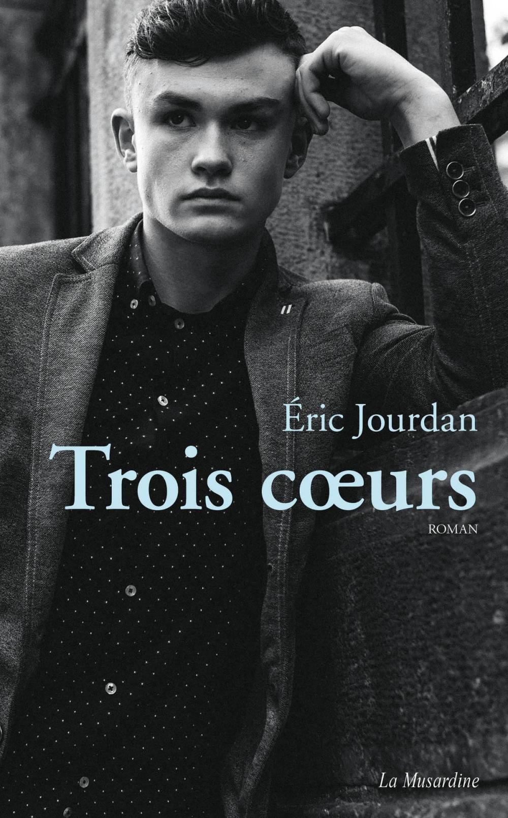 Big bigCover of Trois cœurs